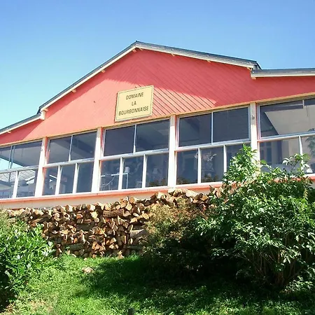 Domaine La Bourbonnaise 度假居 *
